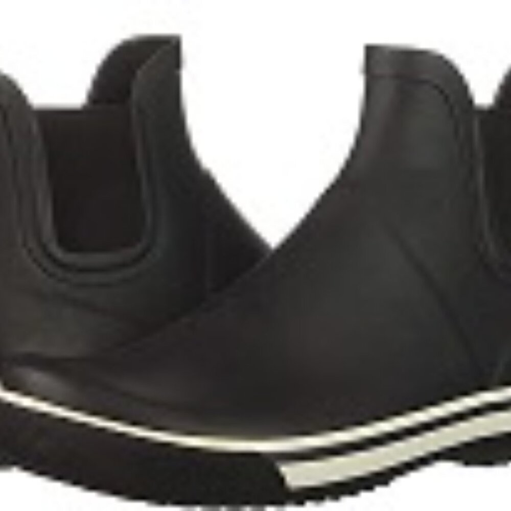 Rocket Dog Women's Rainbow Rubber Rain Boot - Picture 11 of 13